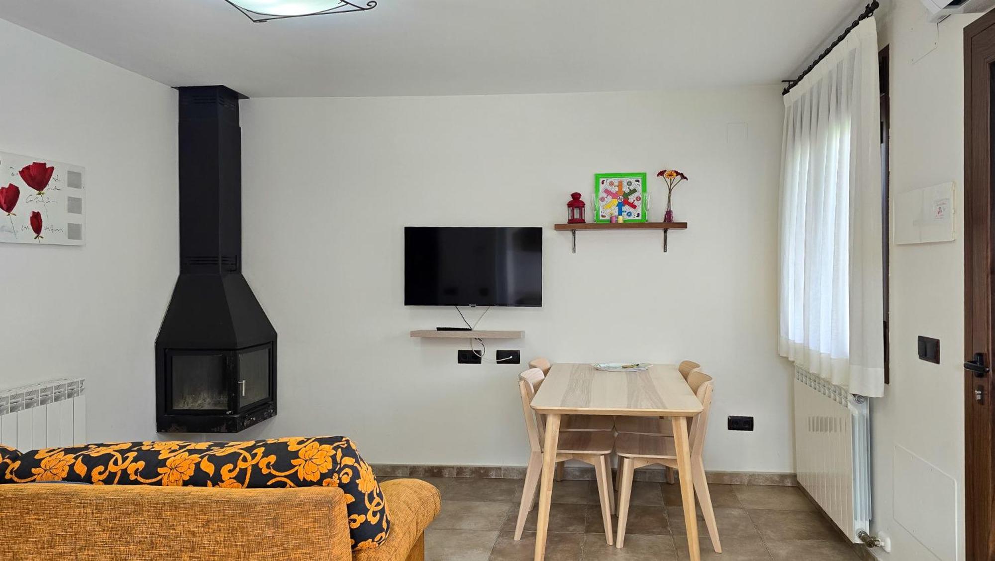 Casas La Ribera Ordesa Guest House Escalona  Luaran gambar