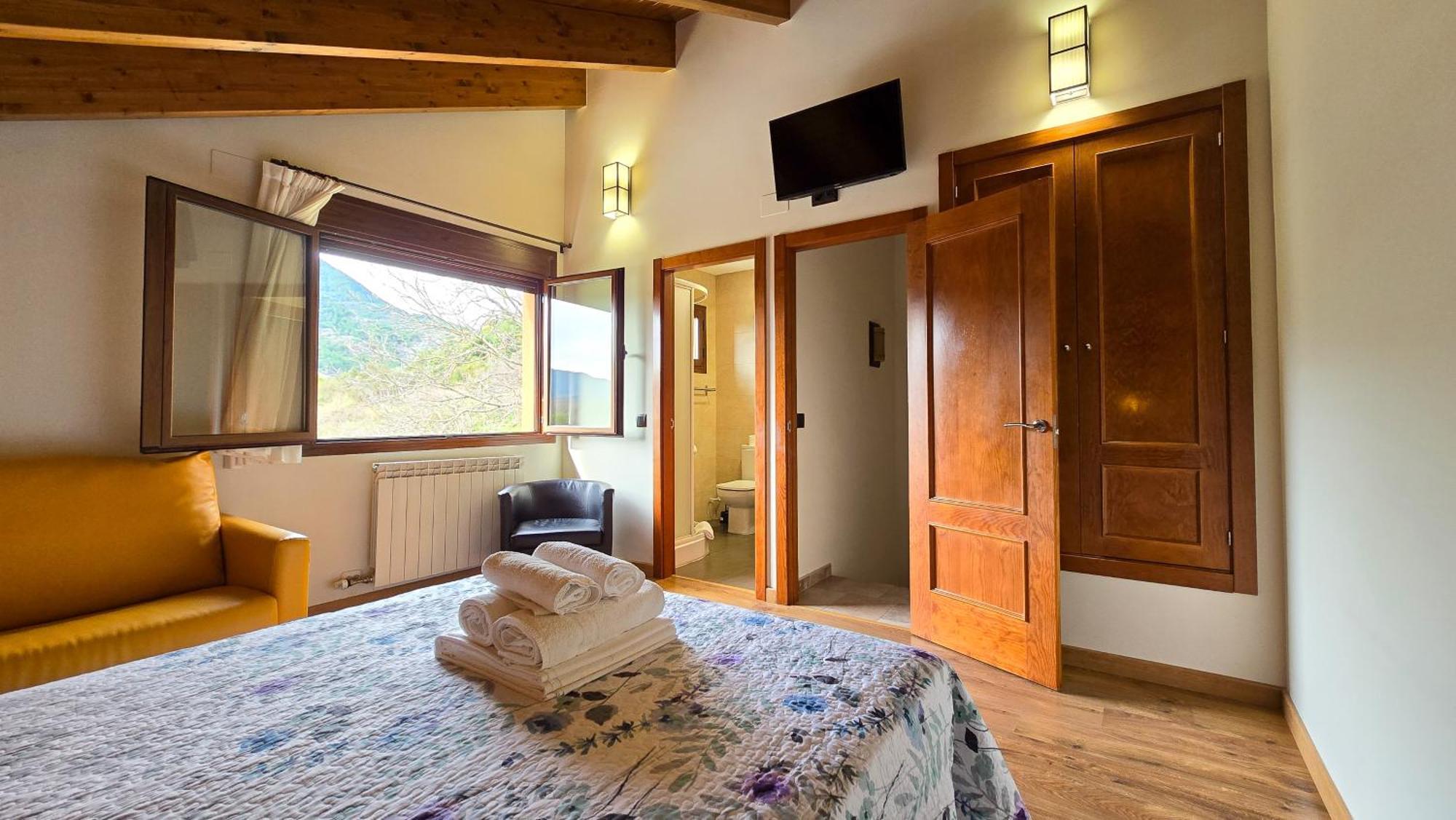Casas La Ribera Ordesa Guest House Escalona  Luaran gambar