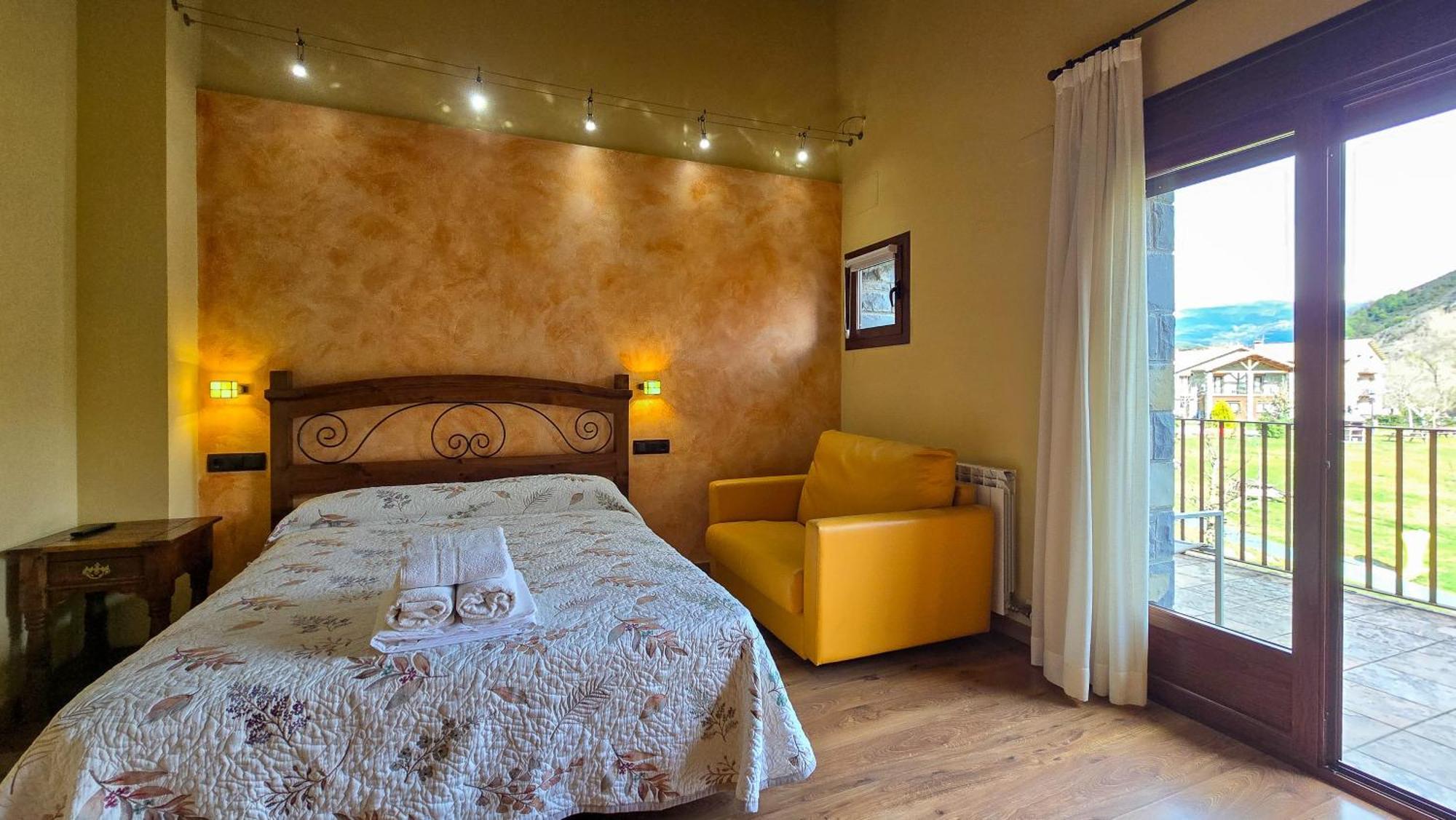 Casas La Ribera Ordesa Guest House Escalona  Luaran gambar