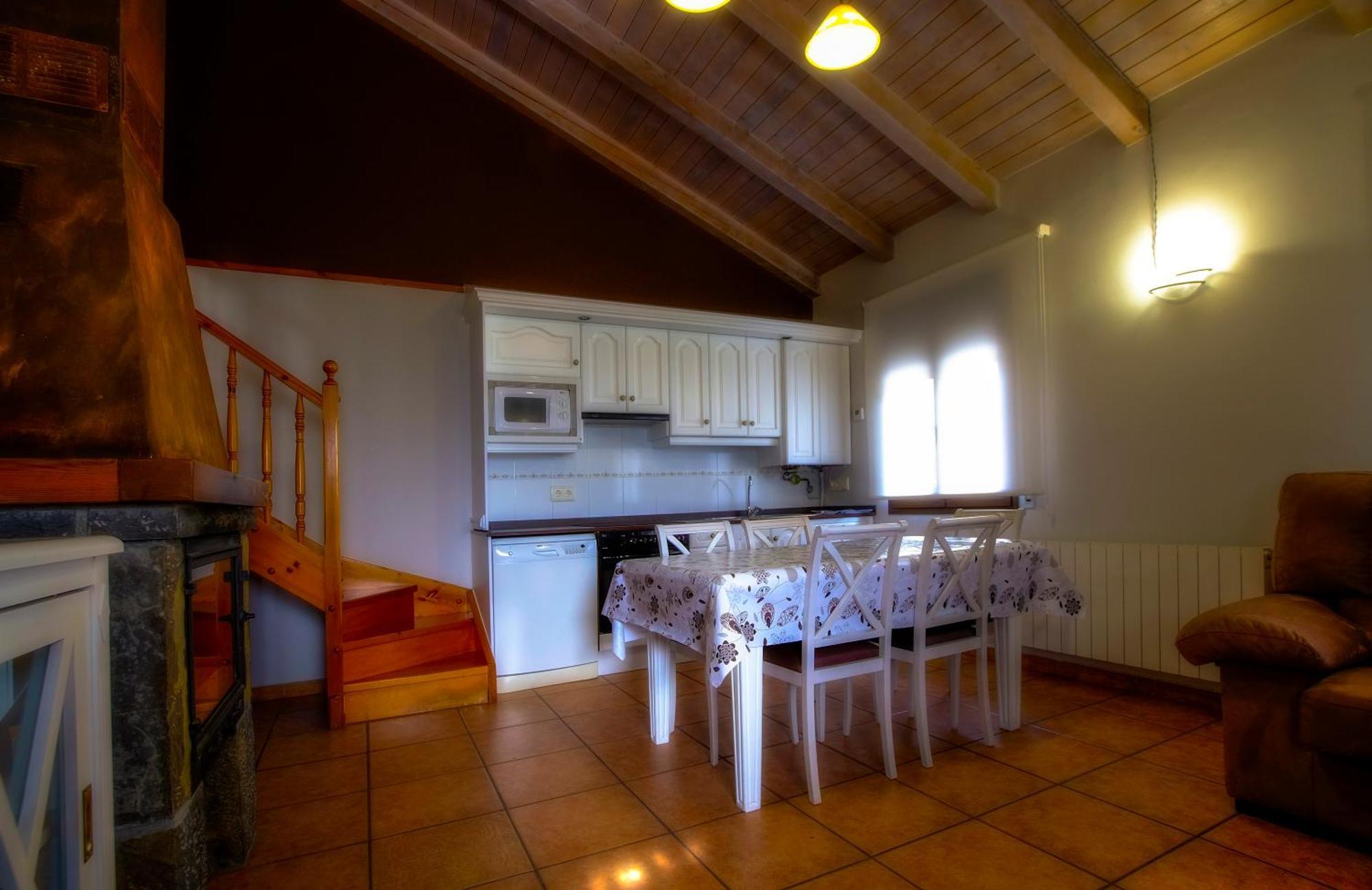 Casas La Ribera Ordesa Guest House Escalona  Luaran gambar