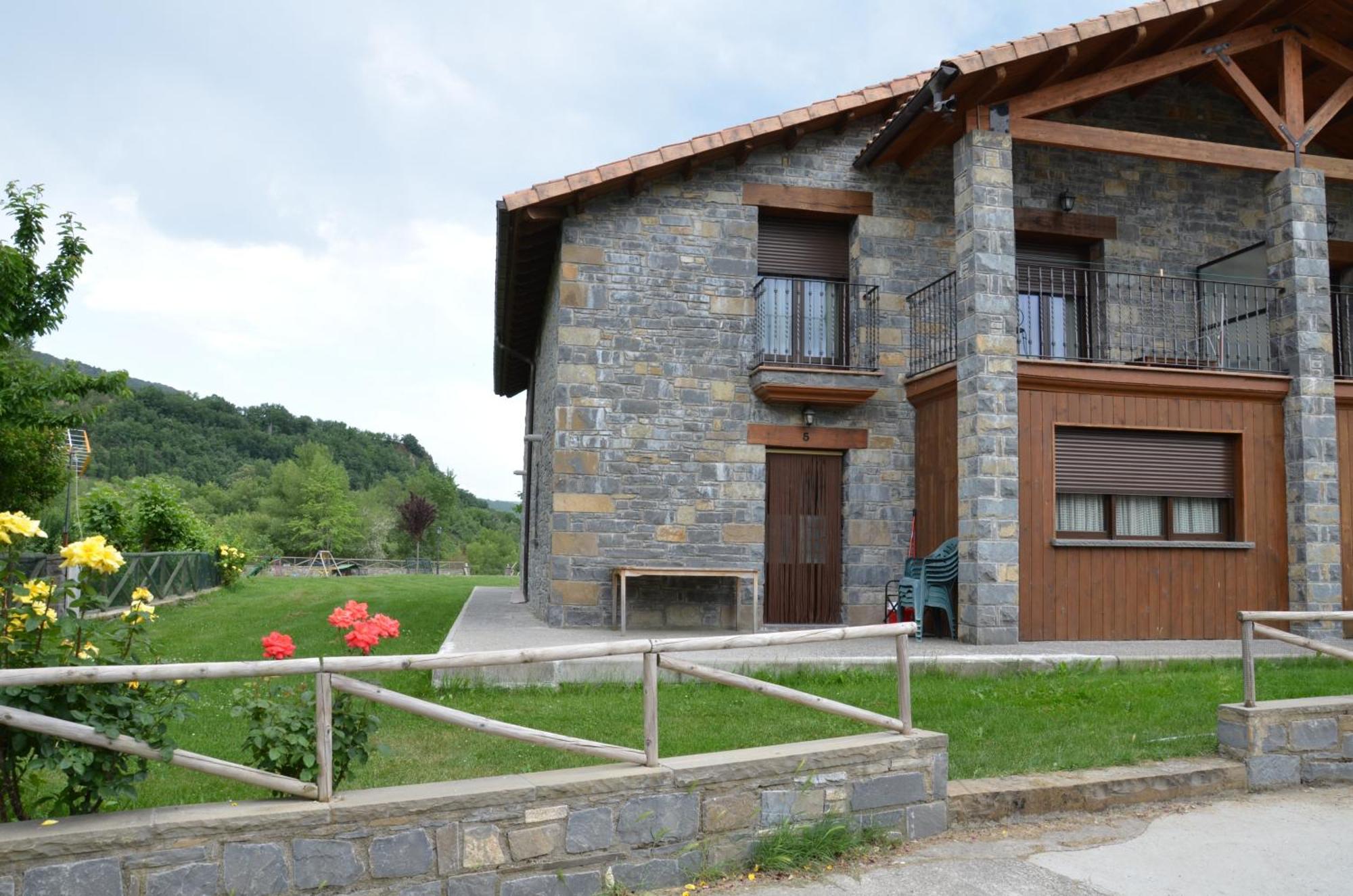 Casas La Ribera Ordesa Guest House Escalona  Luaran gambar
