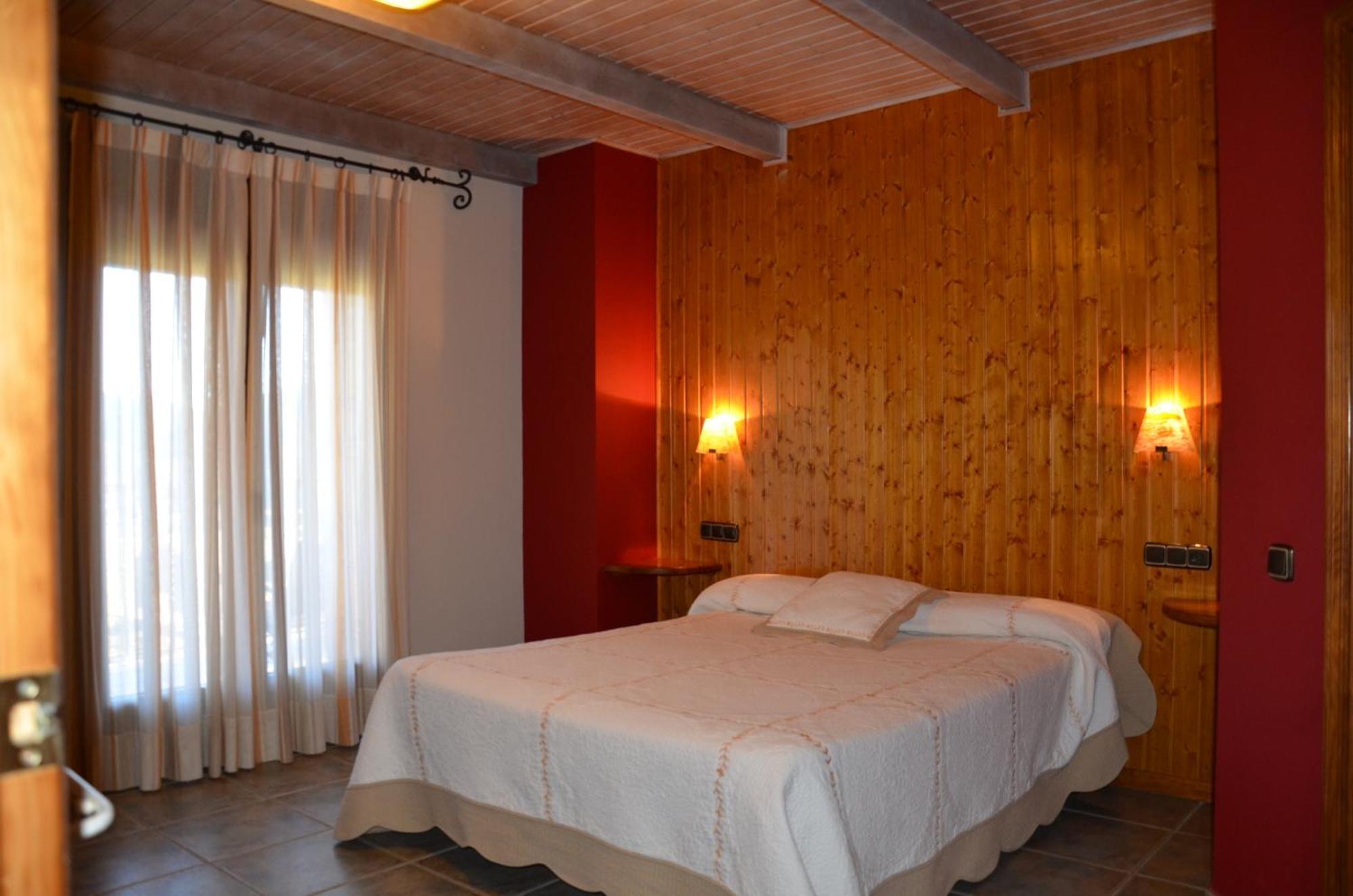 Casas La Ribera Ordesa Guest House Escalona  Luaran gambar