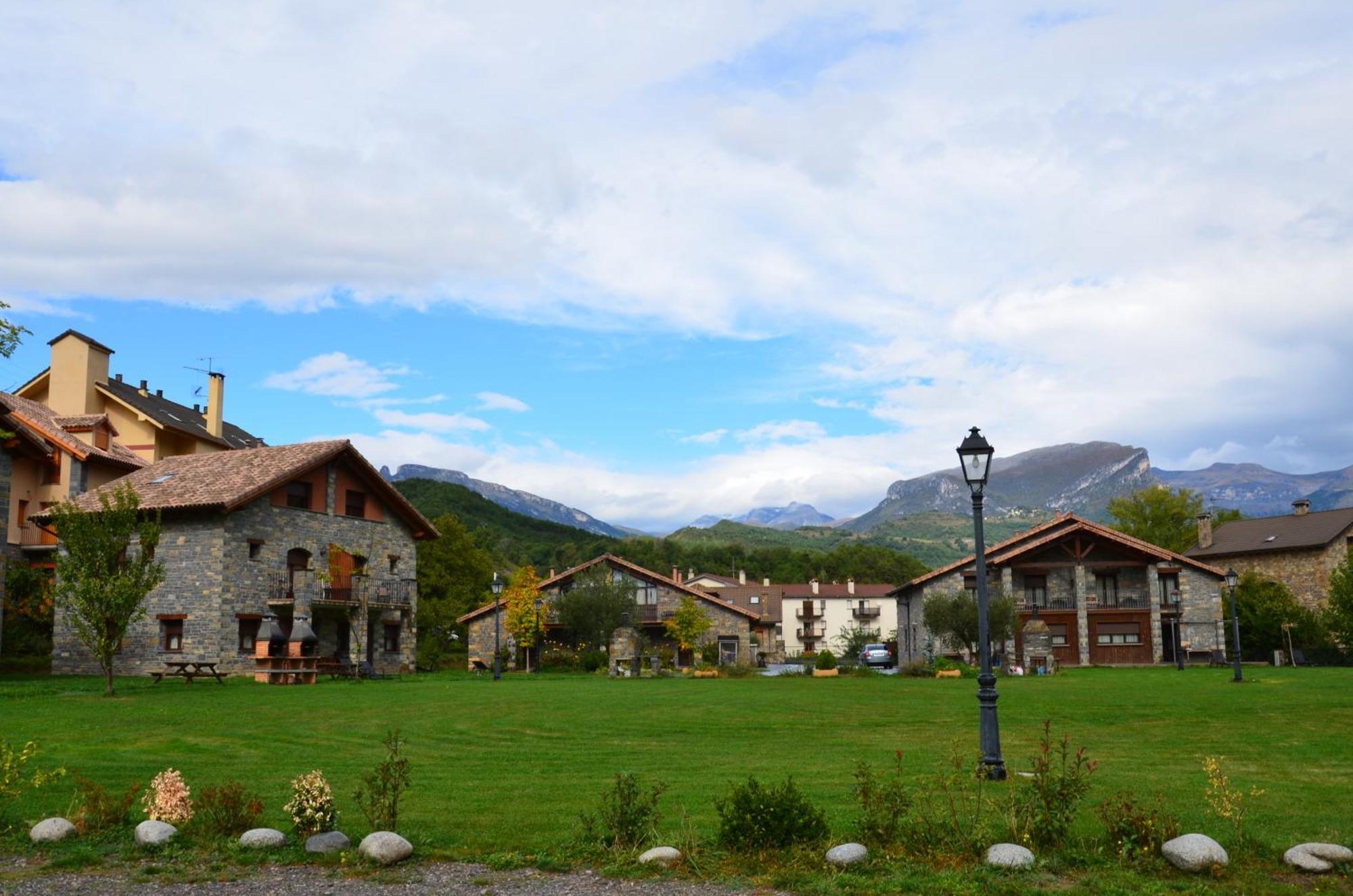 Casas La Ribera Ordesa Guest House Escalona  Luaran gambar